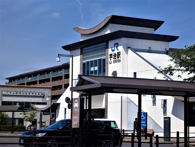 奈良線　宇治駅