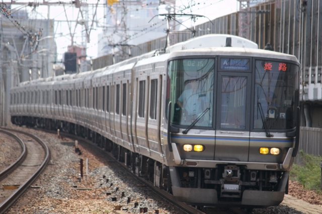 223系新快速姫路行き