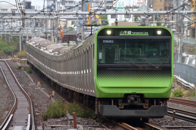 JR山手線、E235系、01編成