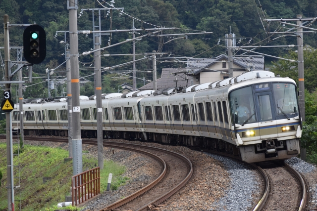 山陰本線221系重連
