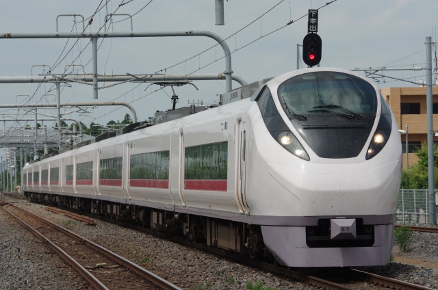 常磐線特急　E657系　ひたち・ときわ