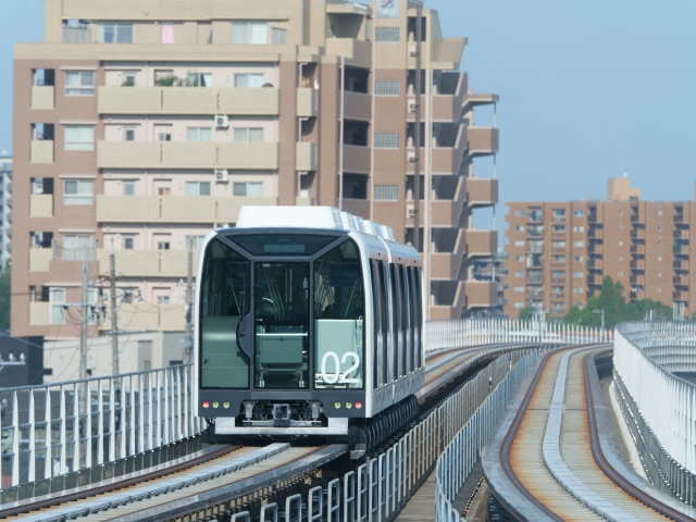 東部丘陵線（リニモ）