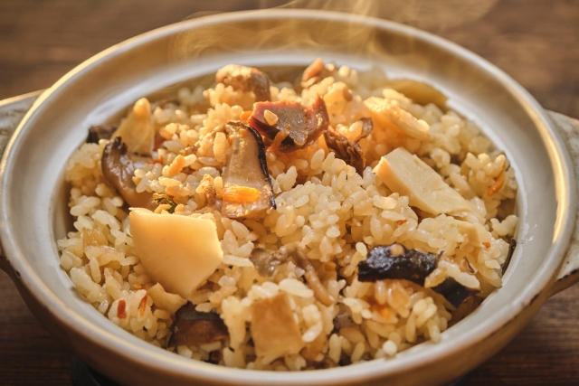 椎茸と筍の炊き込みご飯