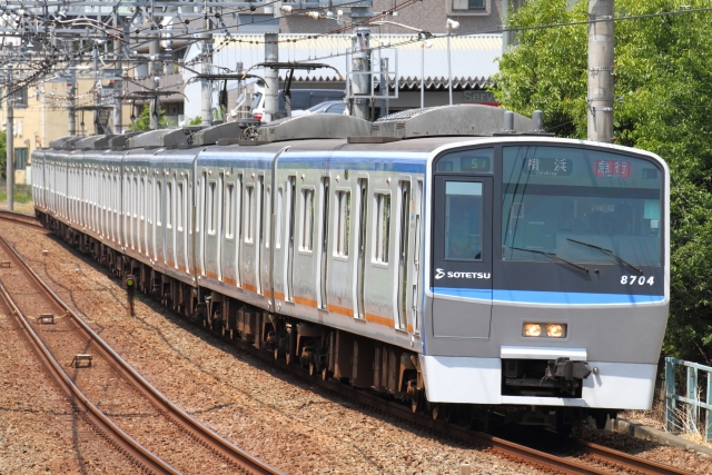 相模鉄道8000系