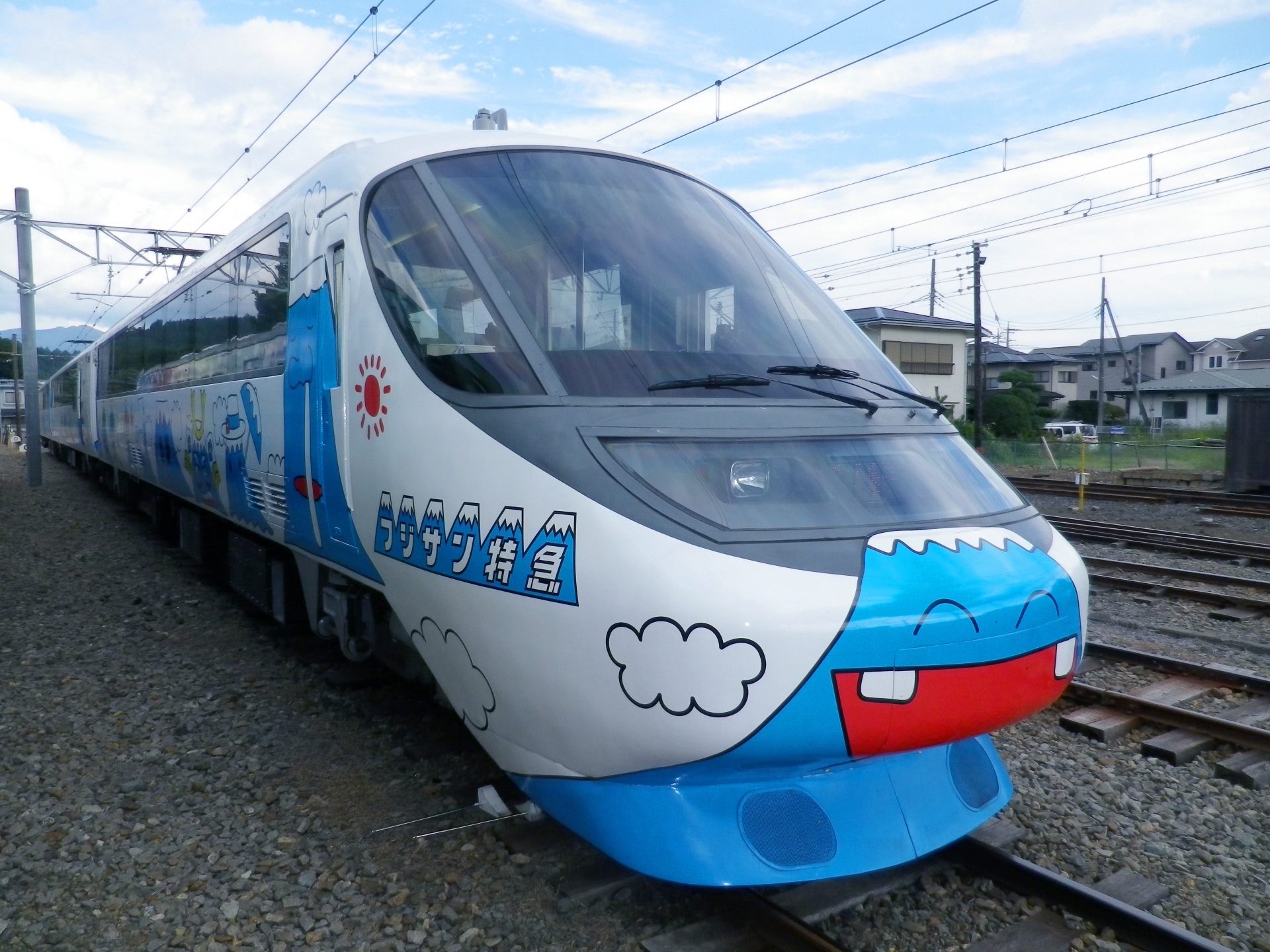 富士急行特急電車・フジサン特急