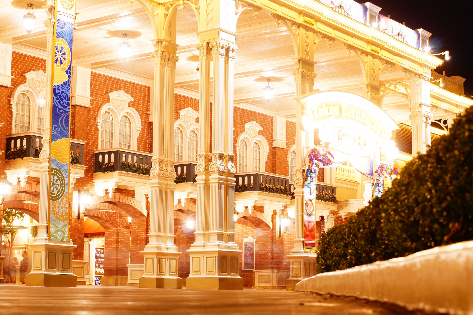 東京ディズニーランド エントランス