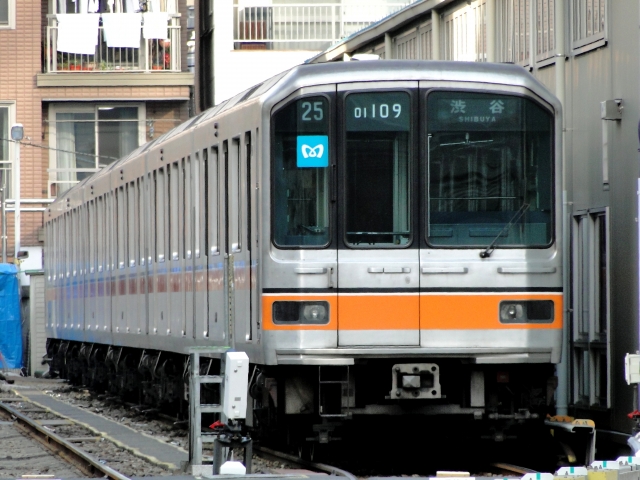 東京メトロ01系