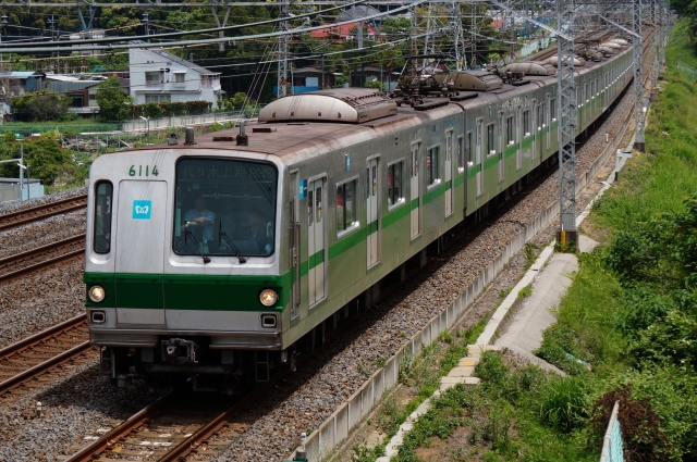 東京メトロ千代田線6000系