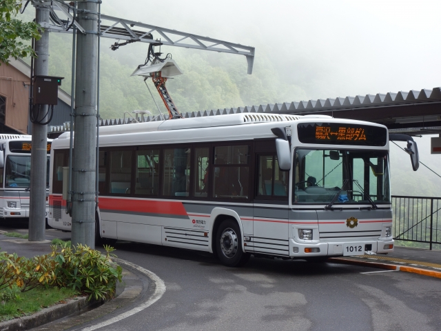関電トンネル電気バス