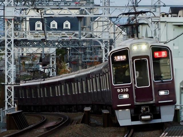 阪急京都線 阪急9300系