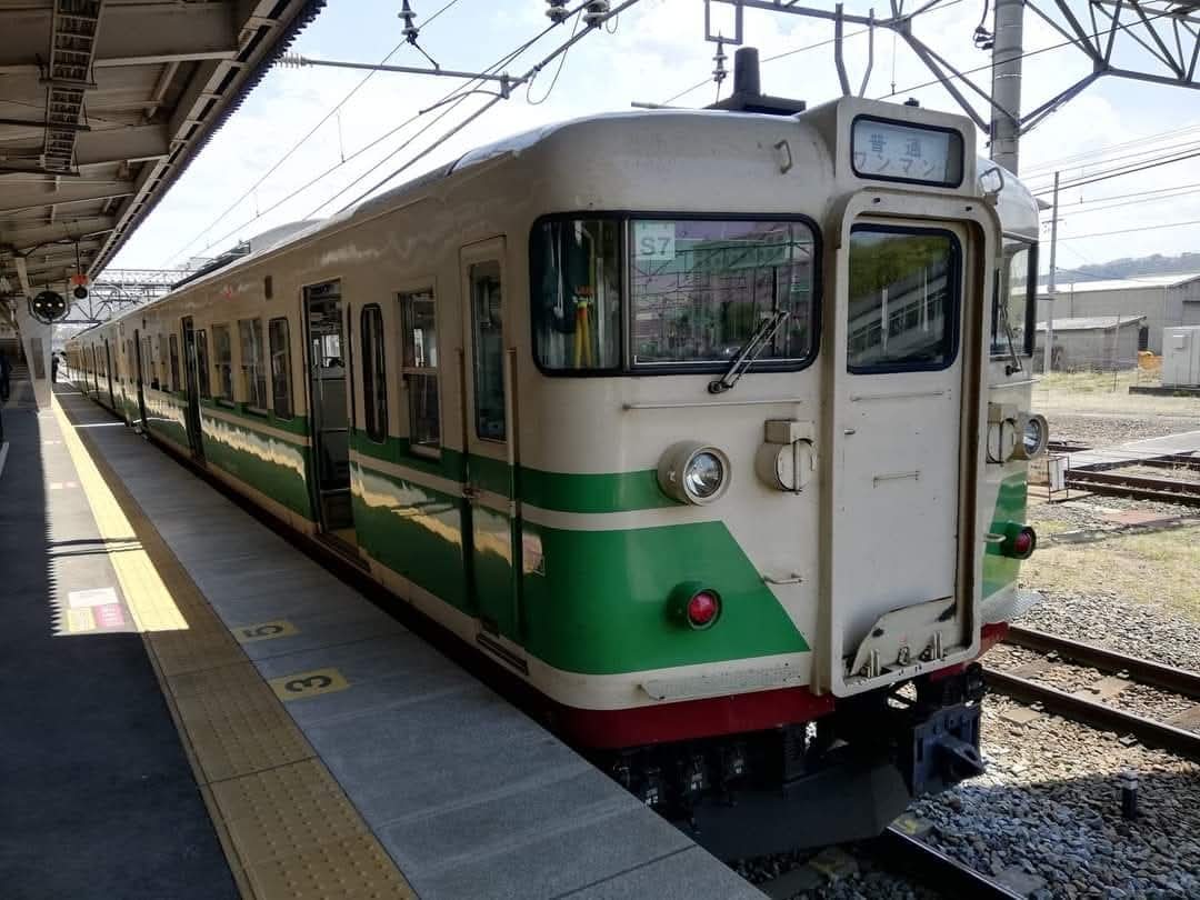 しなの鉄道115系「初代長野色」