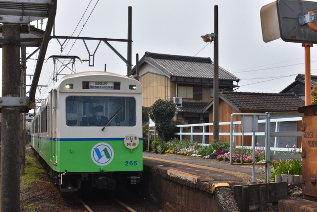 四日市あすなろう鉄道　260系