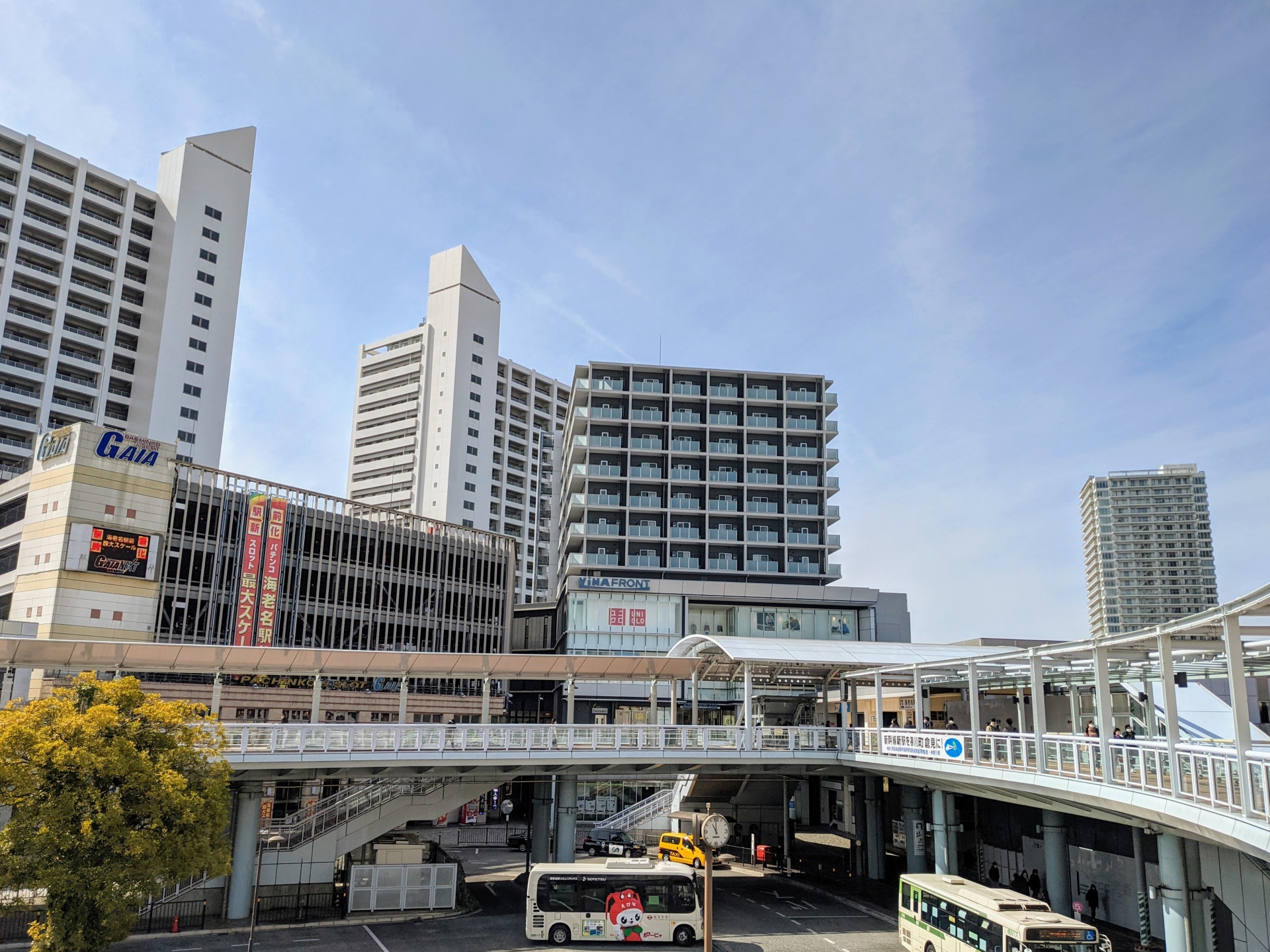 相鉄小田急海老名駅前の風景