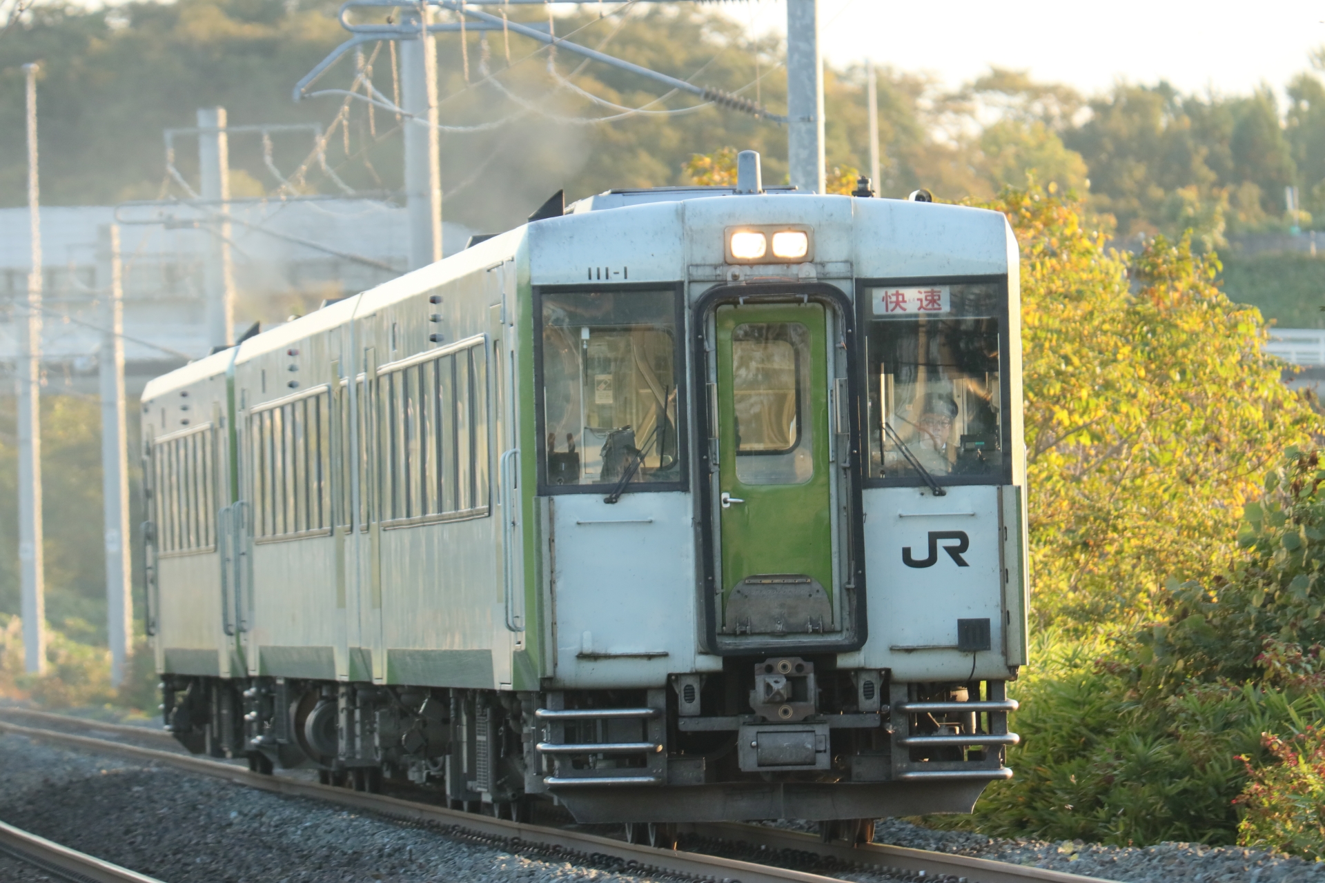 釜石線キハ110系　快速「はまゆり」