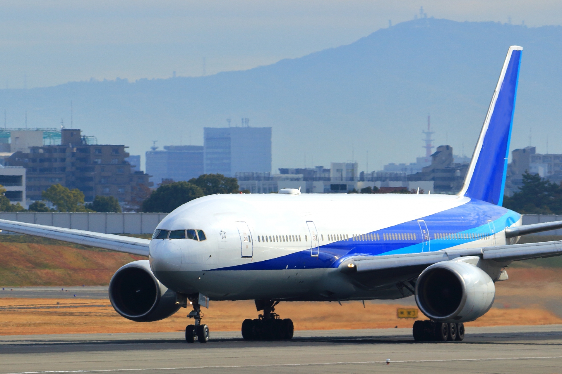 飛行機（伊丹空港）