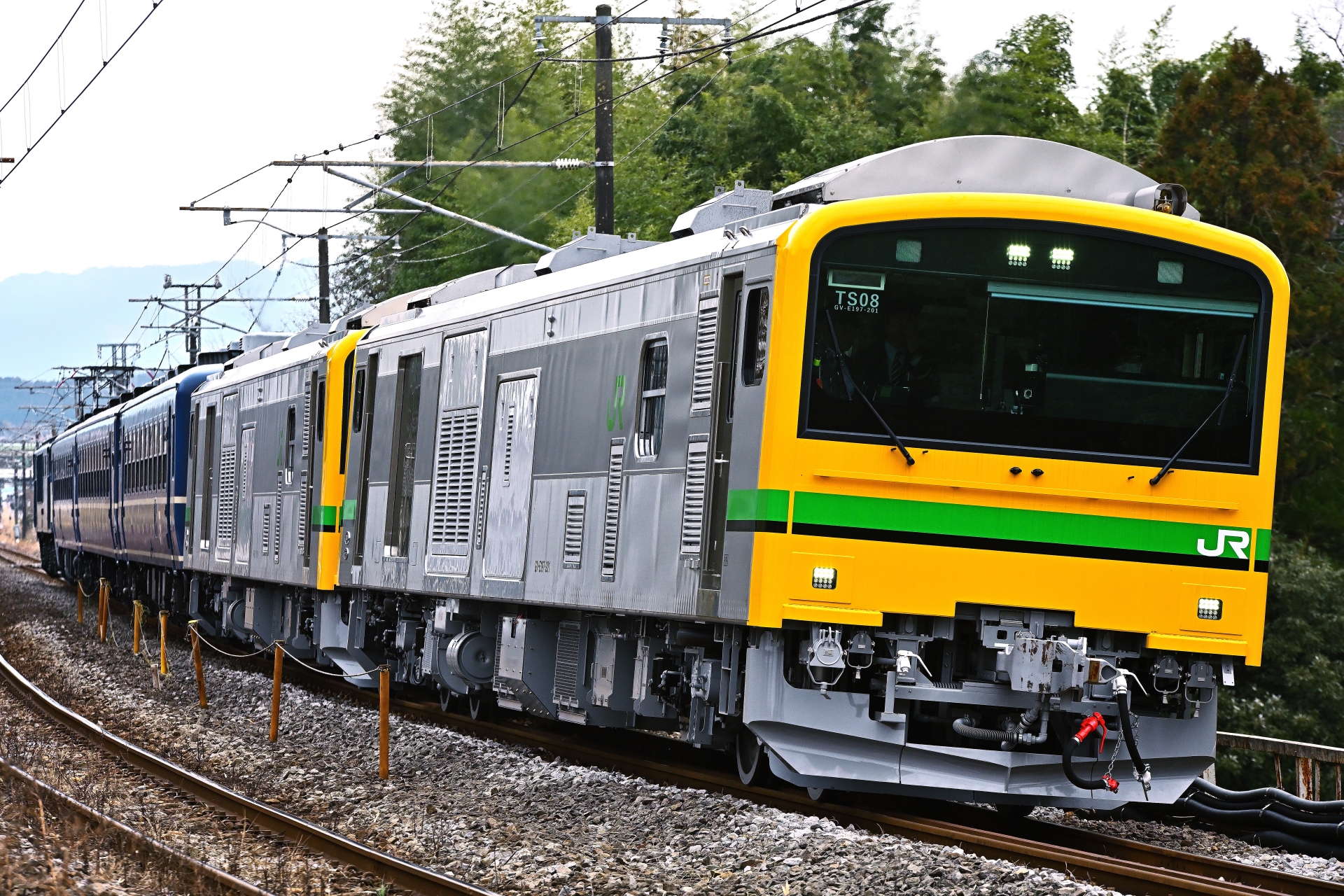 GV-E197系気動車