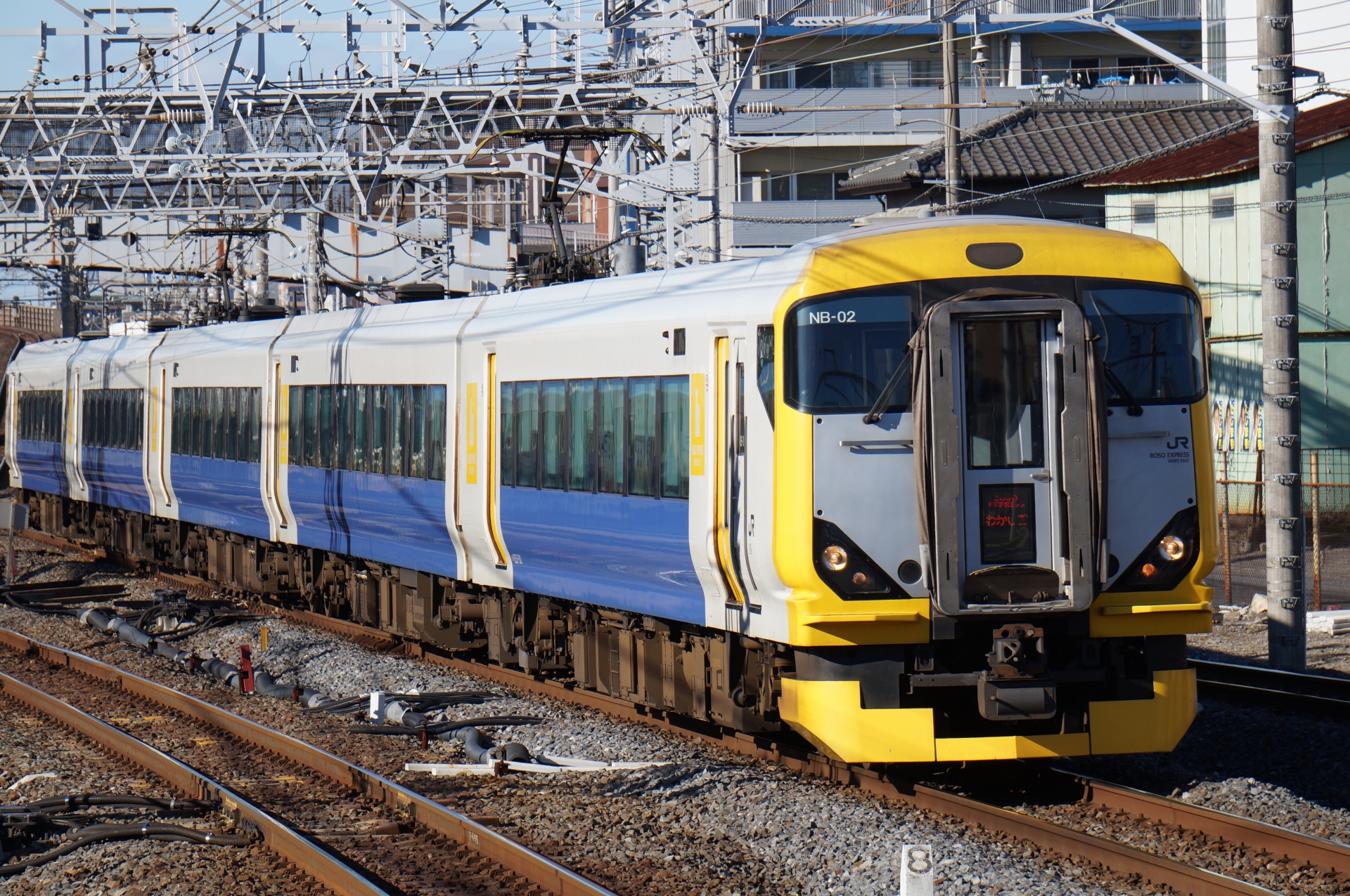 JR東日本E257系