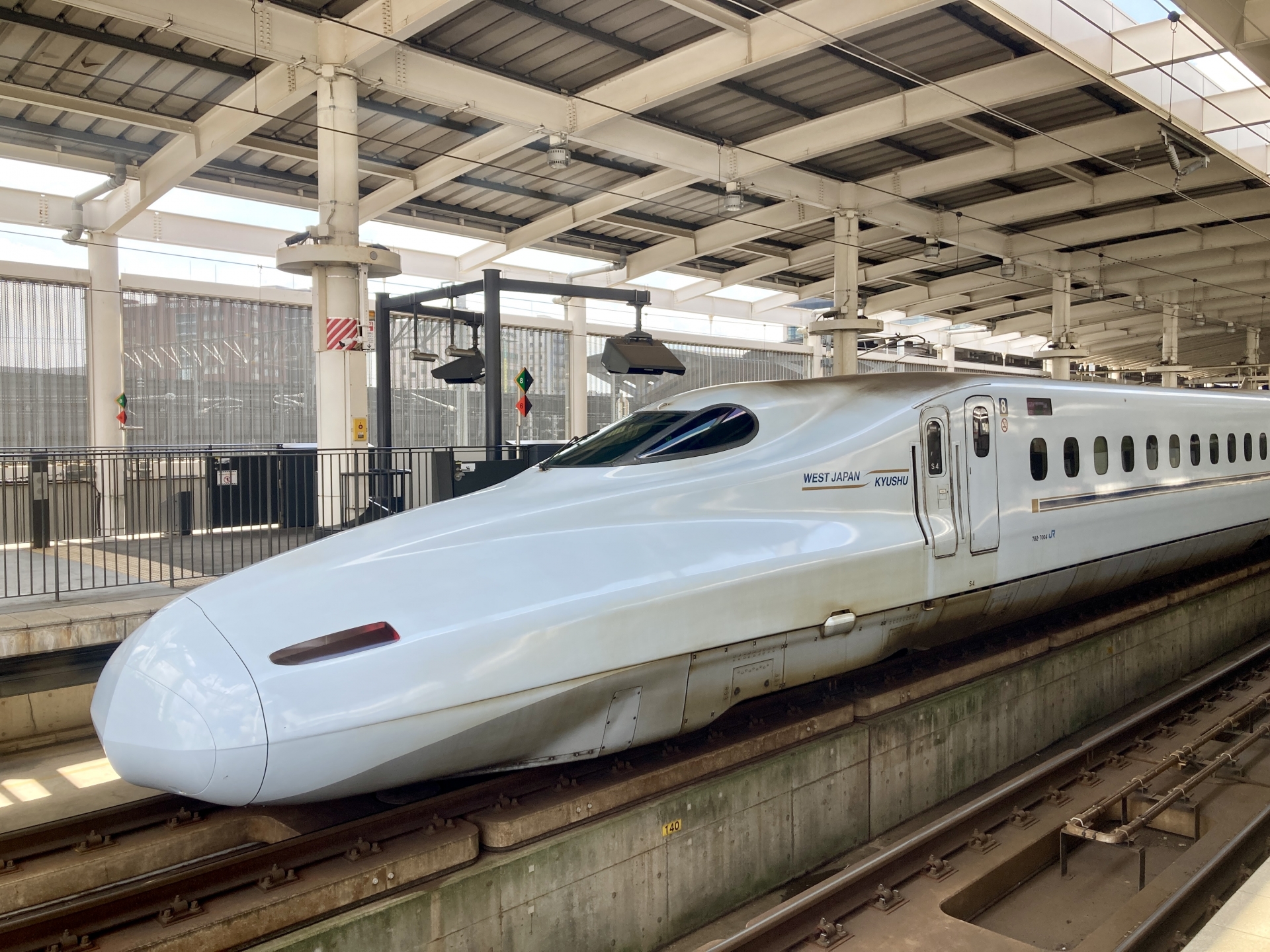 九州新幹線みずほ・さくら（N700系）