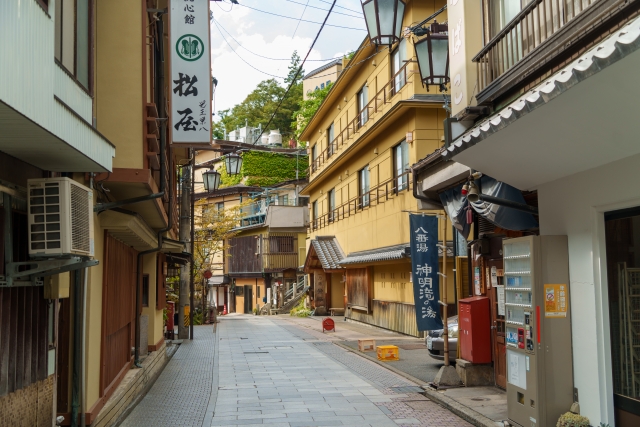 渋温泉の街並み