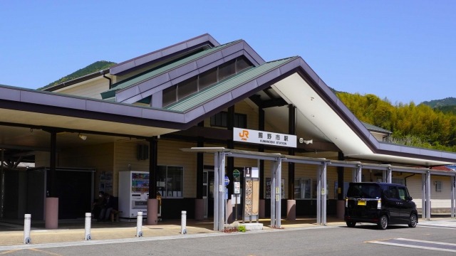 熊野市駅