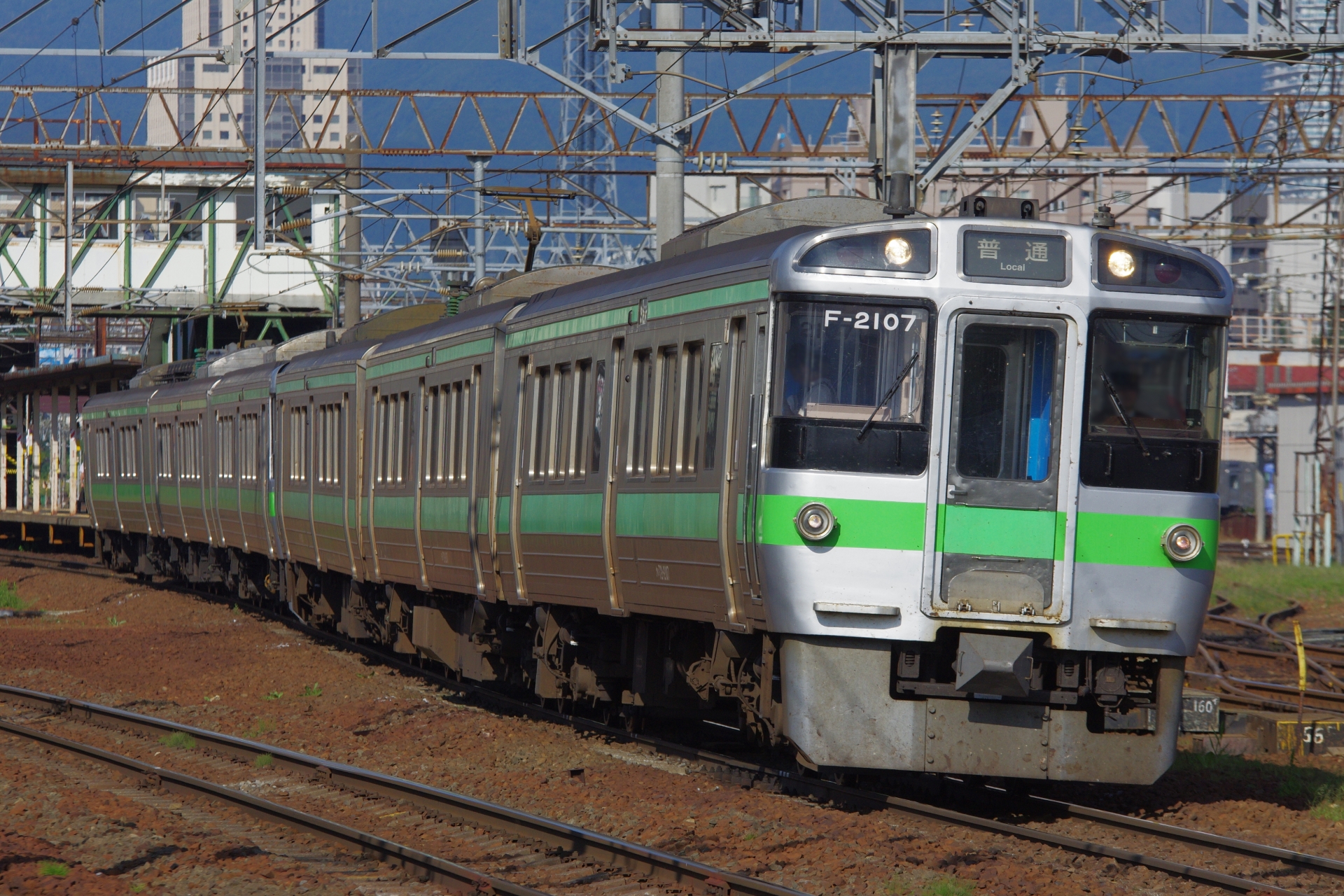721系