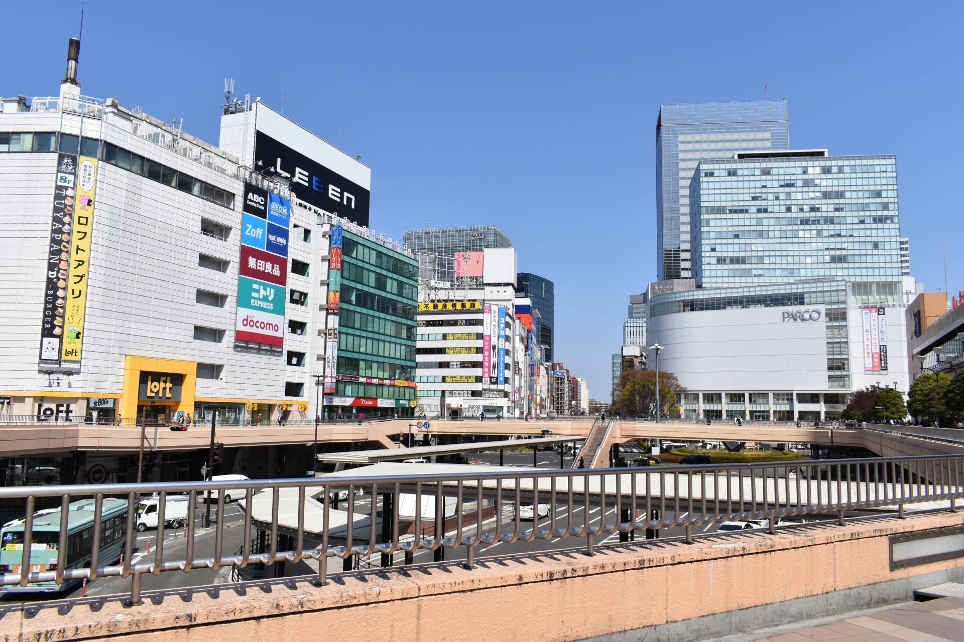 JR仙台駅　駅前