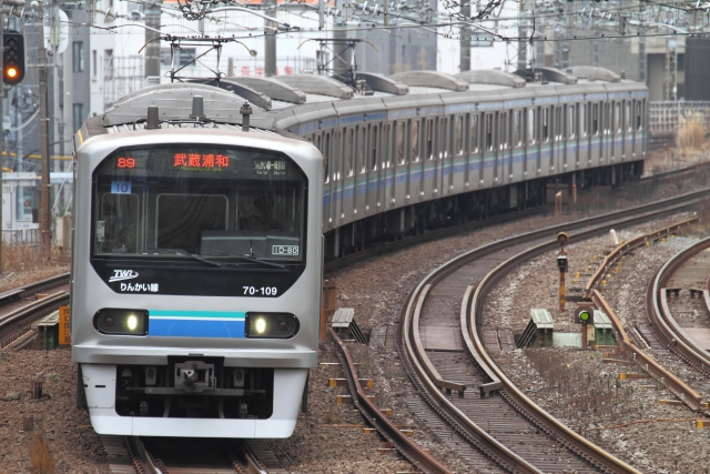 りんかい線、70-000型