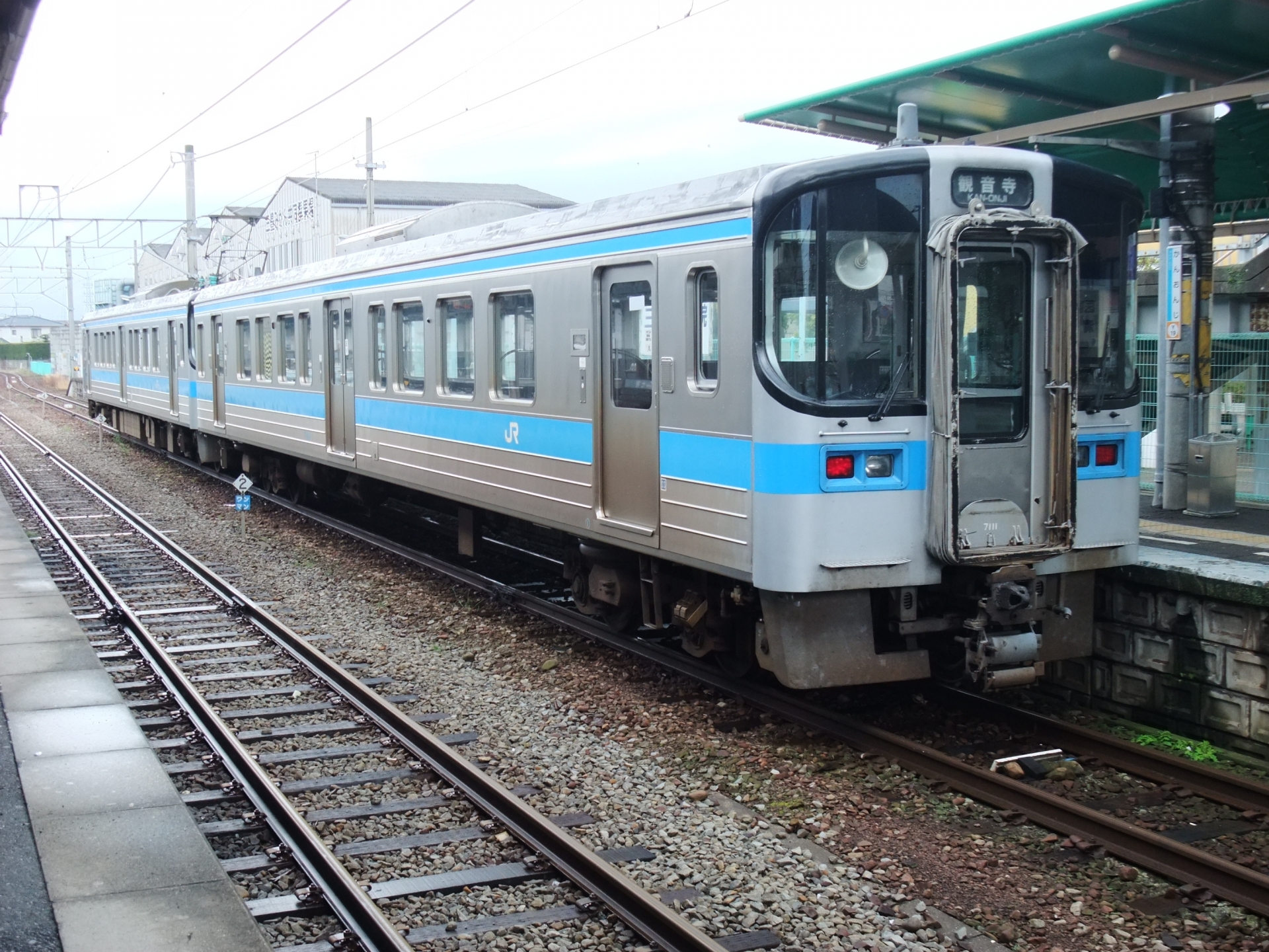 予讃線7000系
