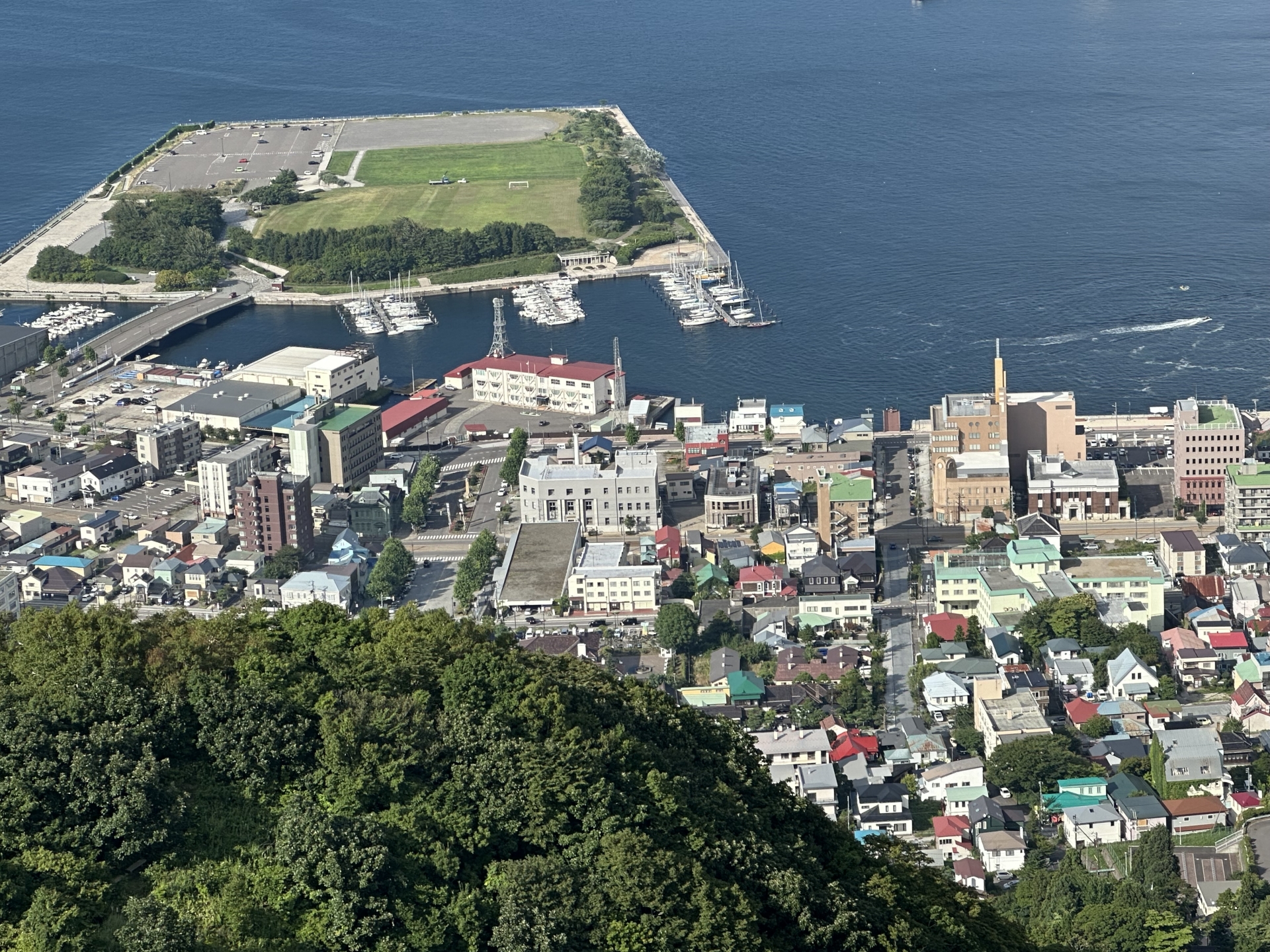 函館　緑の島