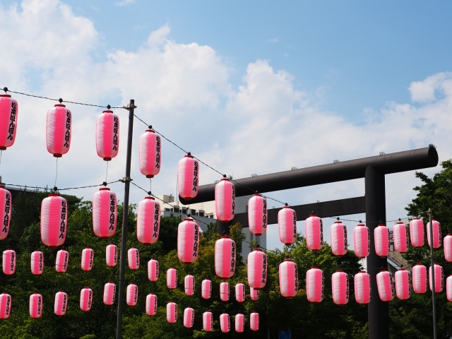 夏祭りの提灯（松本ぼんぼん）