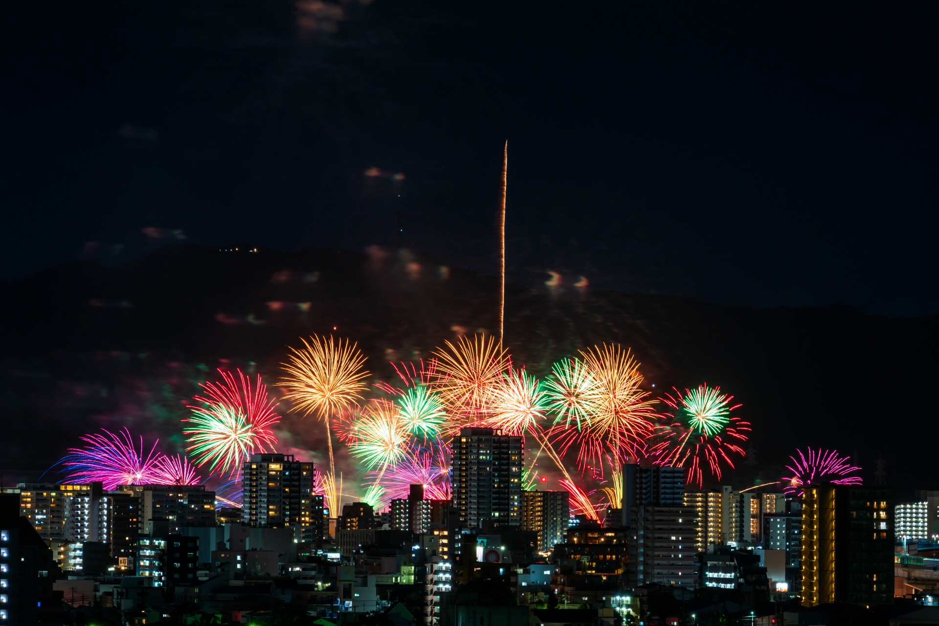広島みなと夢花火大会