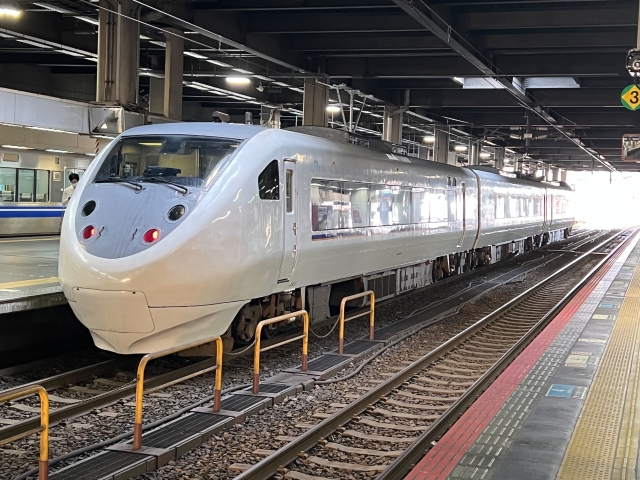 特急能登かがり火681系