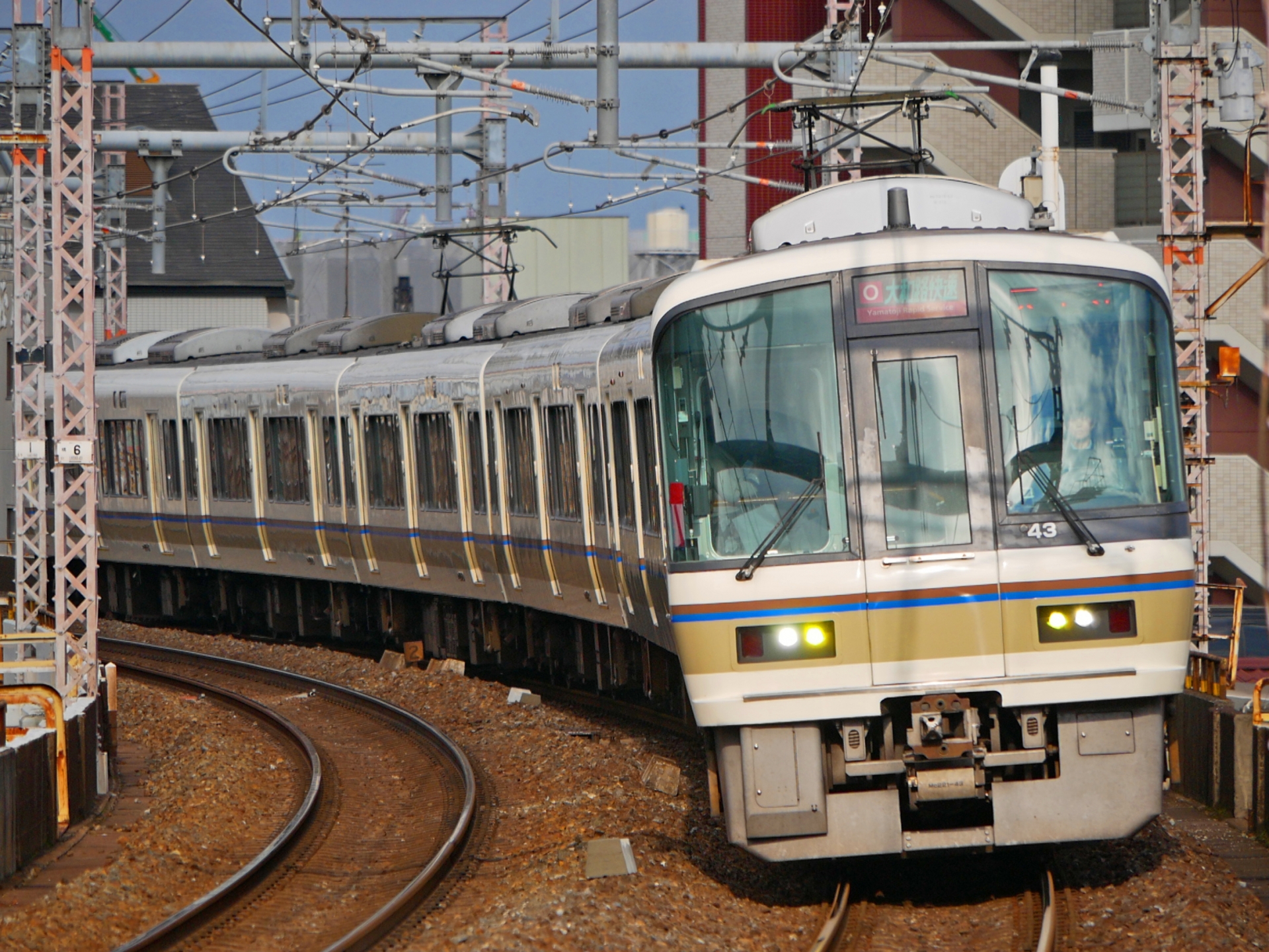 10月3日から「うれし―ト」の設定が増える大和路快速221系
