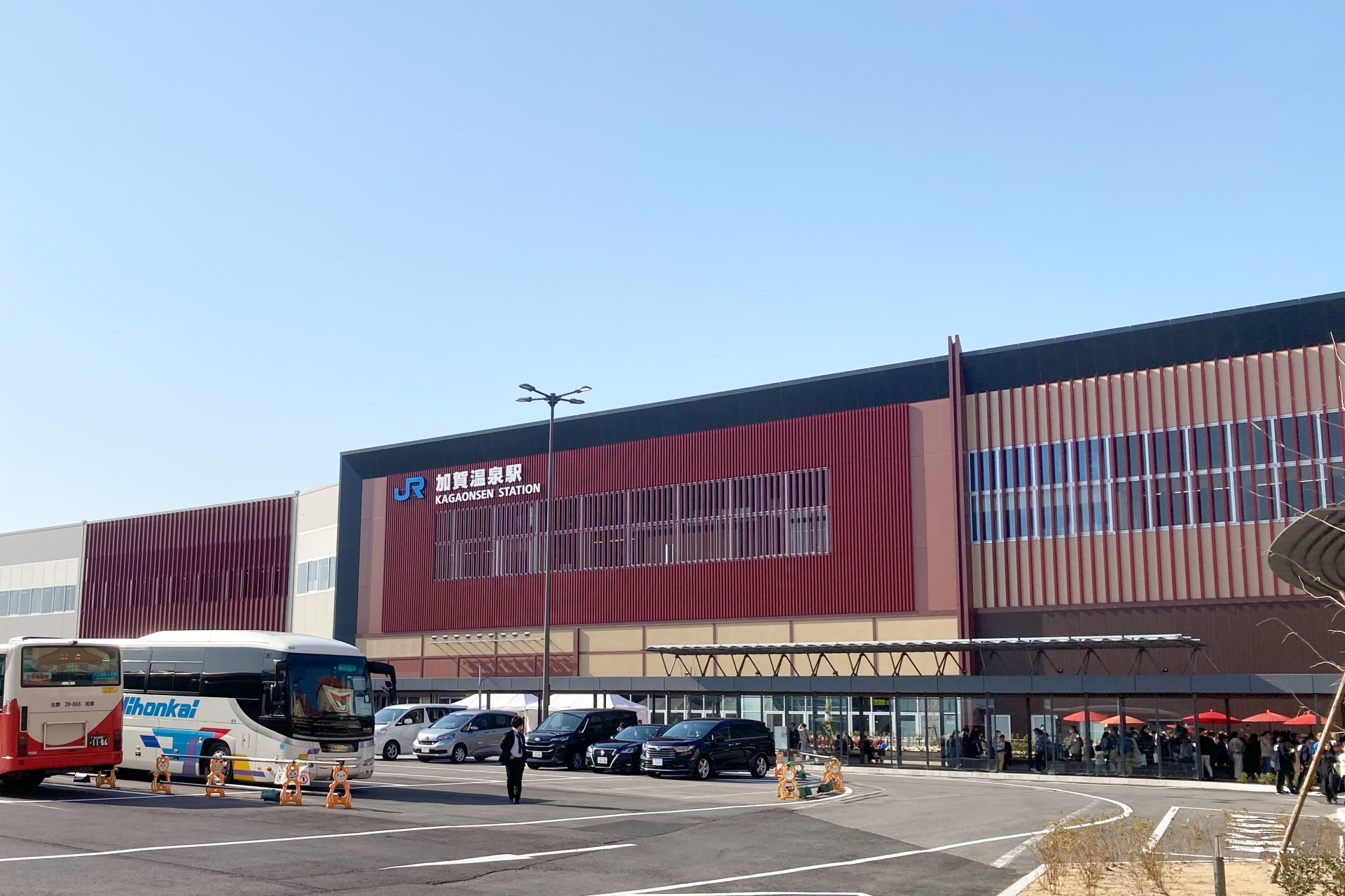 IRいしかわ鉄道・北陸新幹線　加賀温泉駅