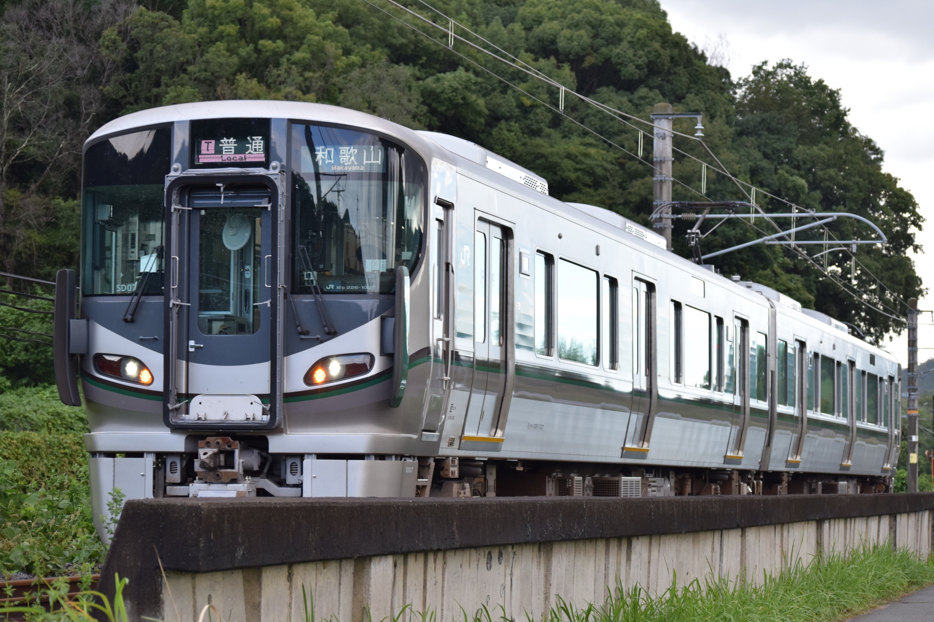 JR和歌山で使用される227系1000番台