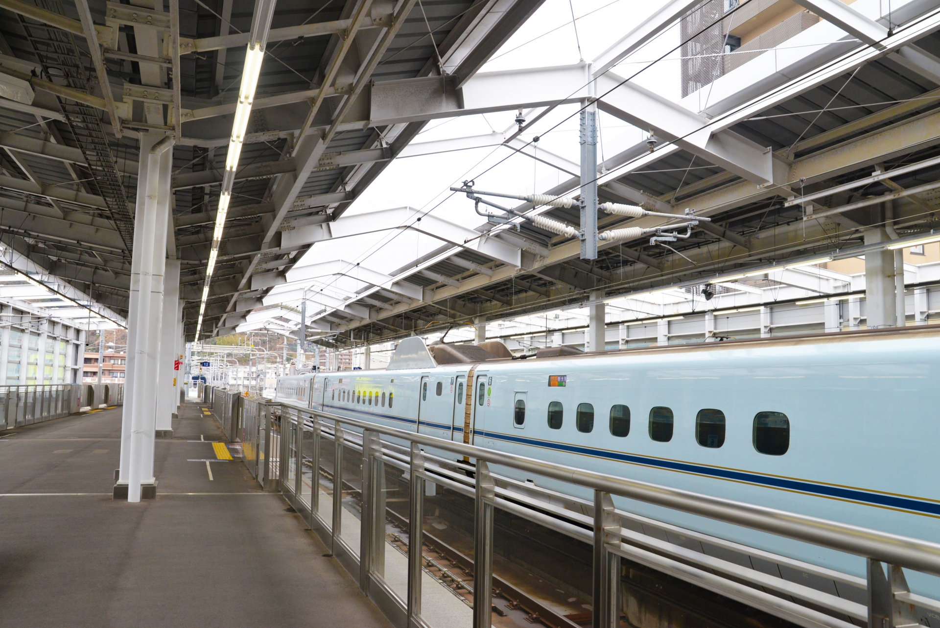 九州新幹線（鹿児島中央駅）