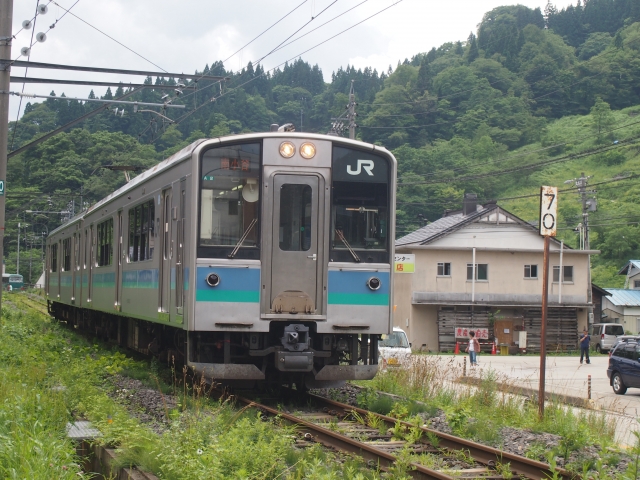 大糸線E127系
