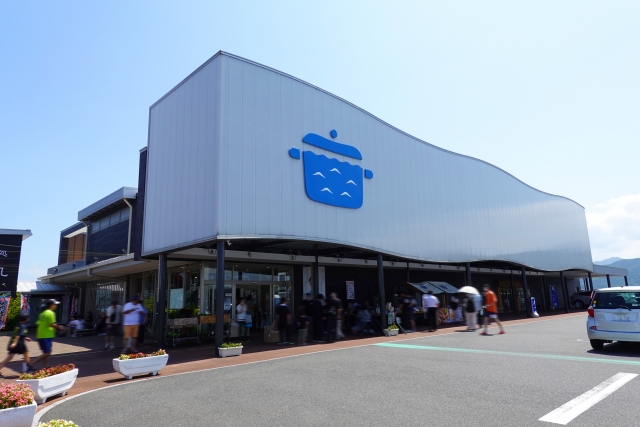 山口DC期間中　快速便3往復が乗り入れる「センザキッチン」