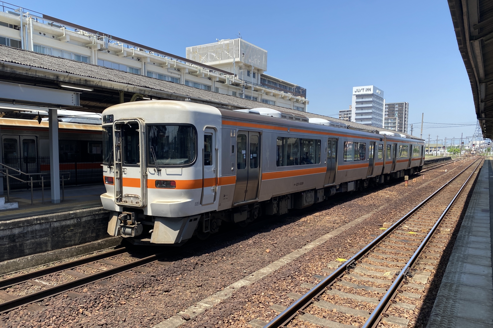 紀勢本線（キハ25形）