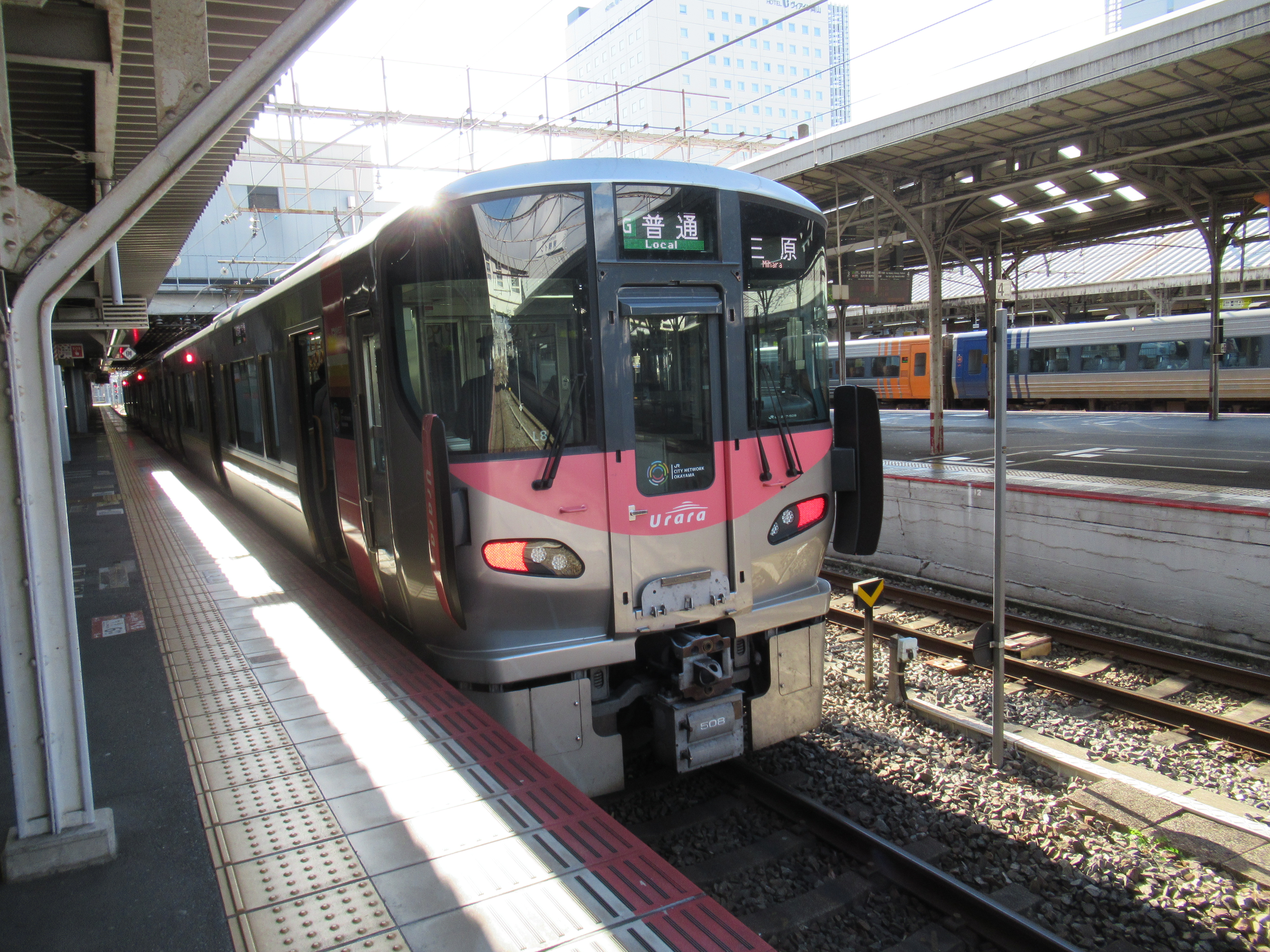 山陽本線227系