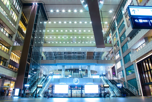 JR大阪駅アトリウム広場