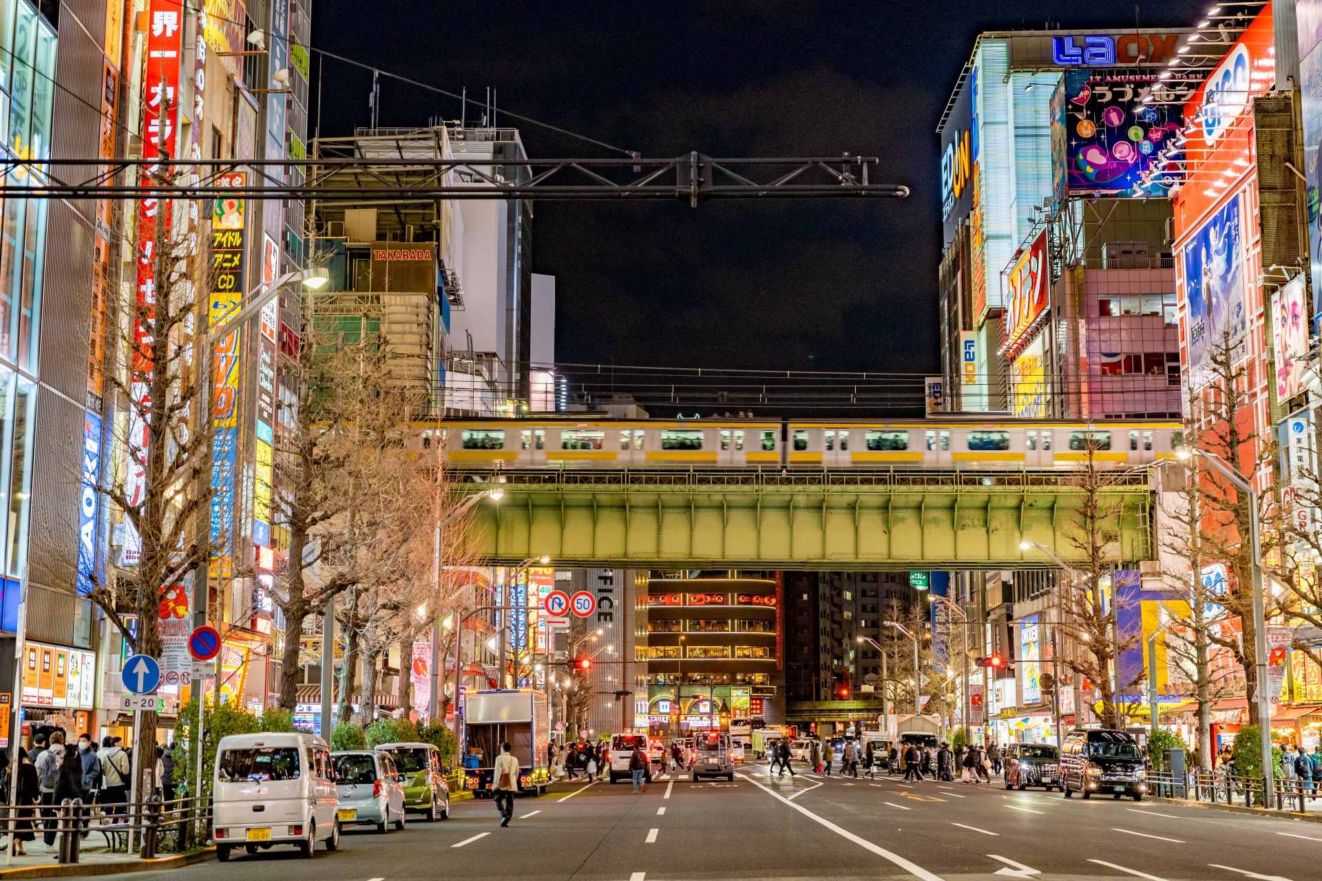 JR総武緩行線　御成街道架道橋