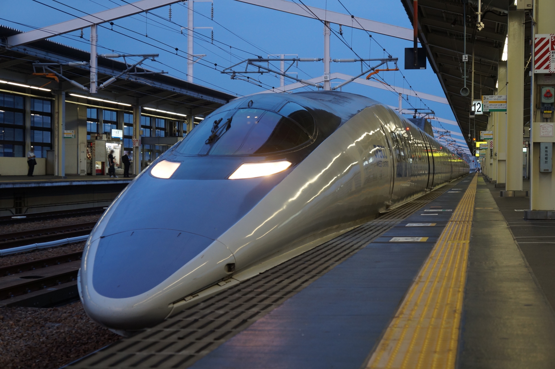 JR西日本500系V4編成　姫路駅