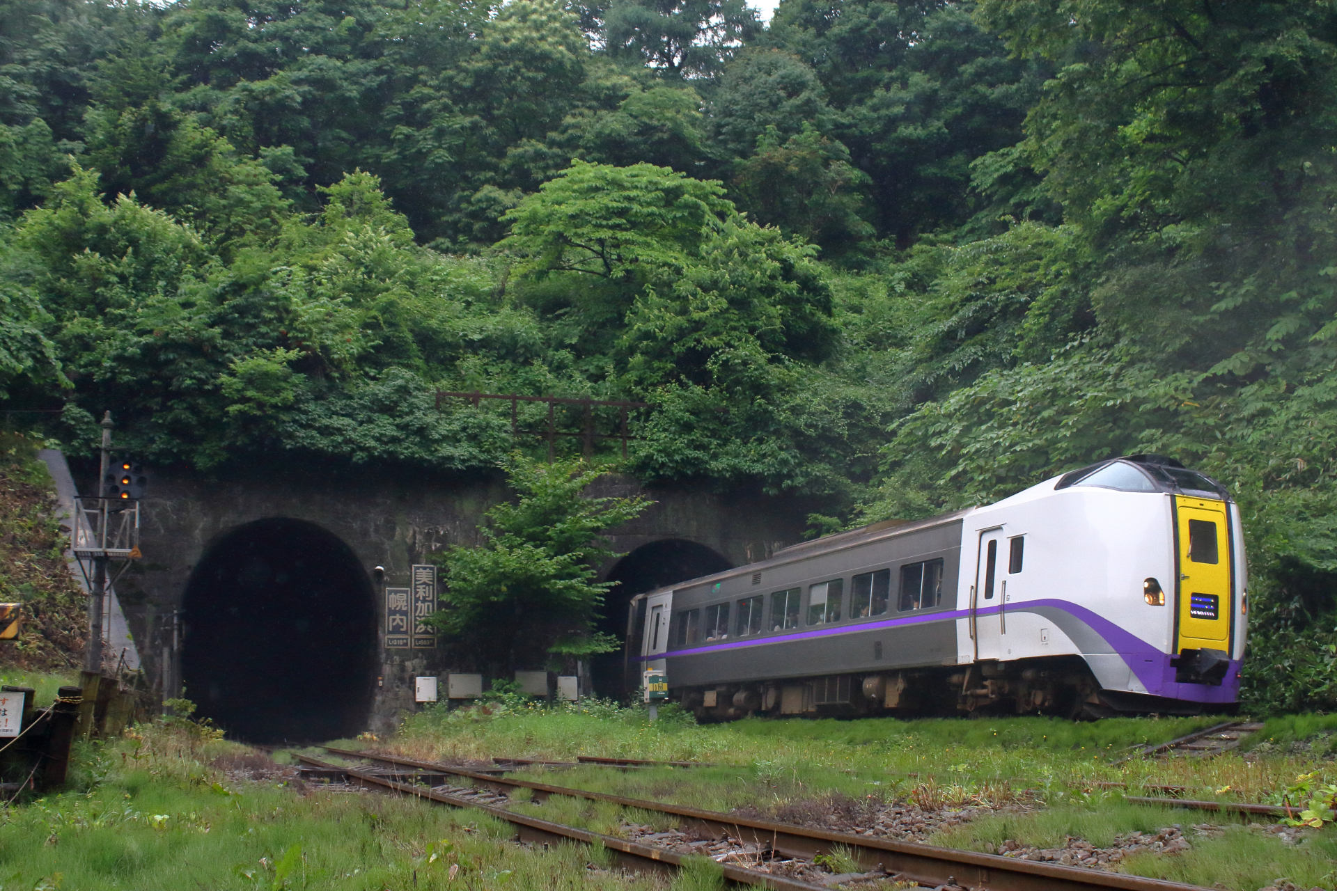 キハ261系特急「北斗」小幌駅付近