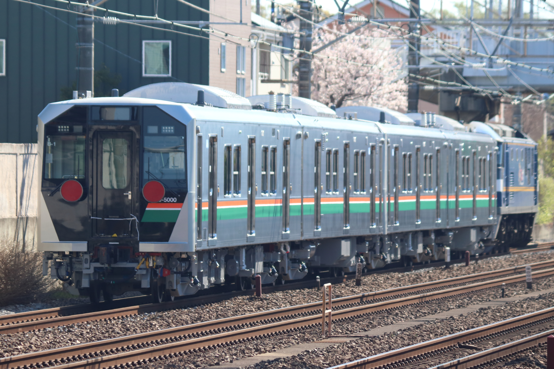 奥羽本線(山形線)E723系5000代
