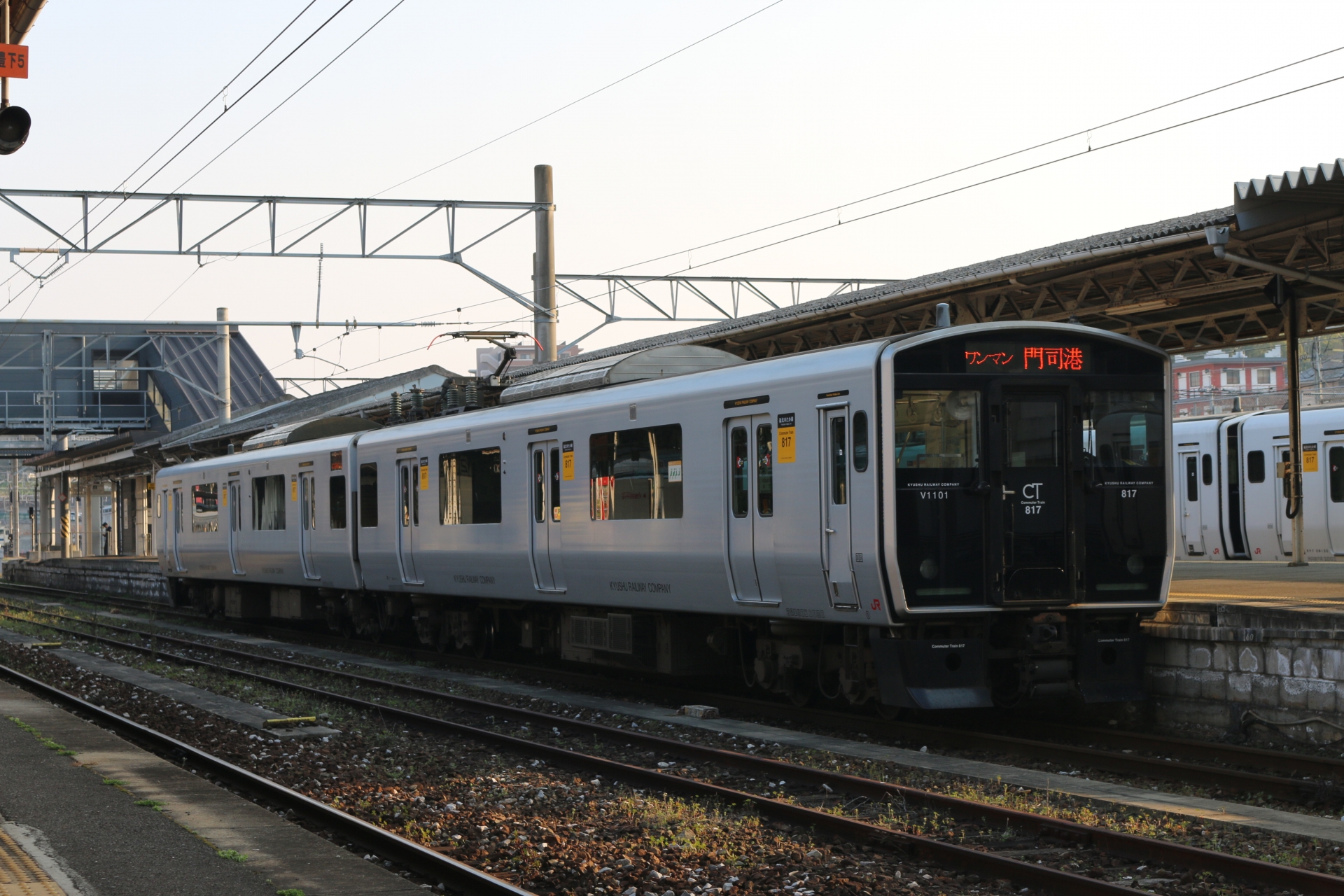 福北ゆたか線817系
