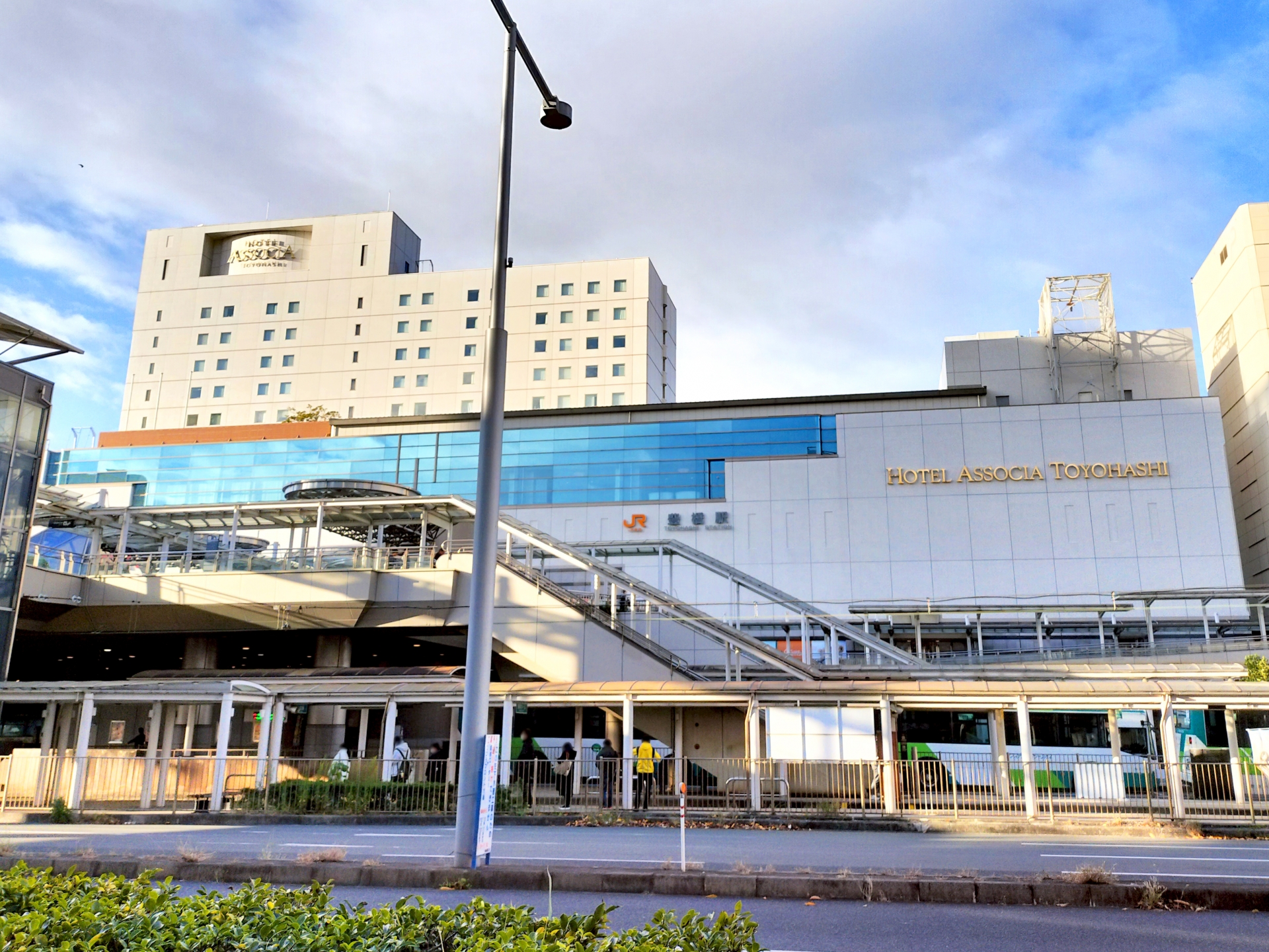 豊橋駅