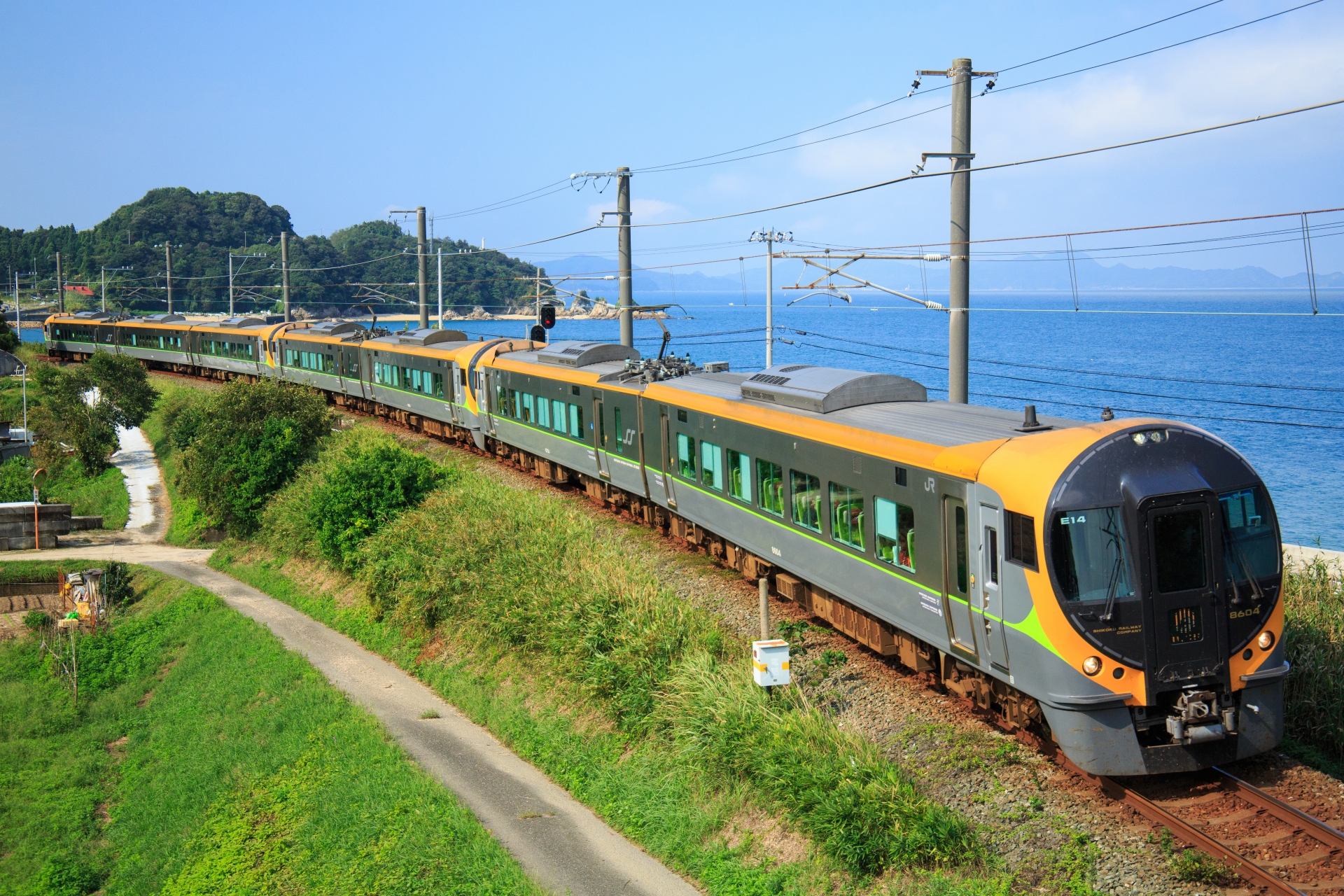8600系特急「しおかぜ」