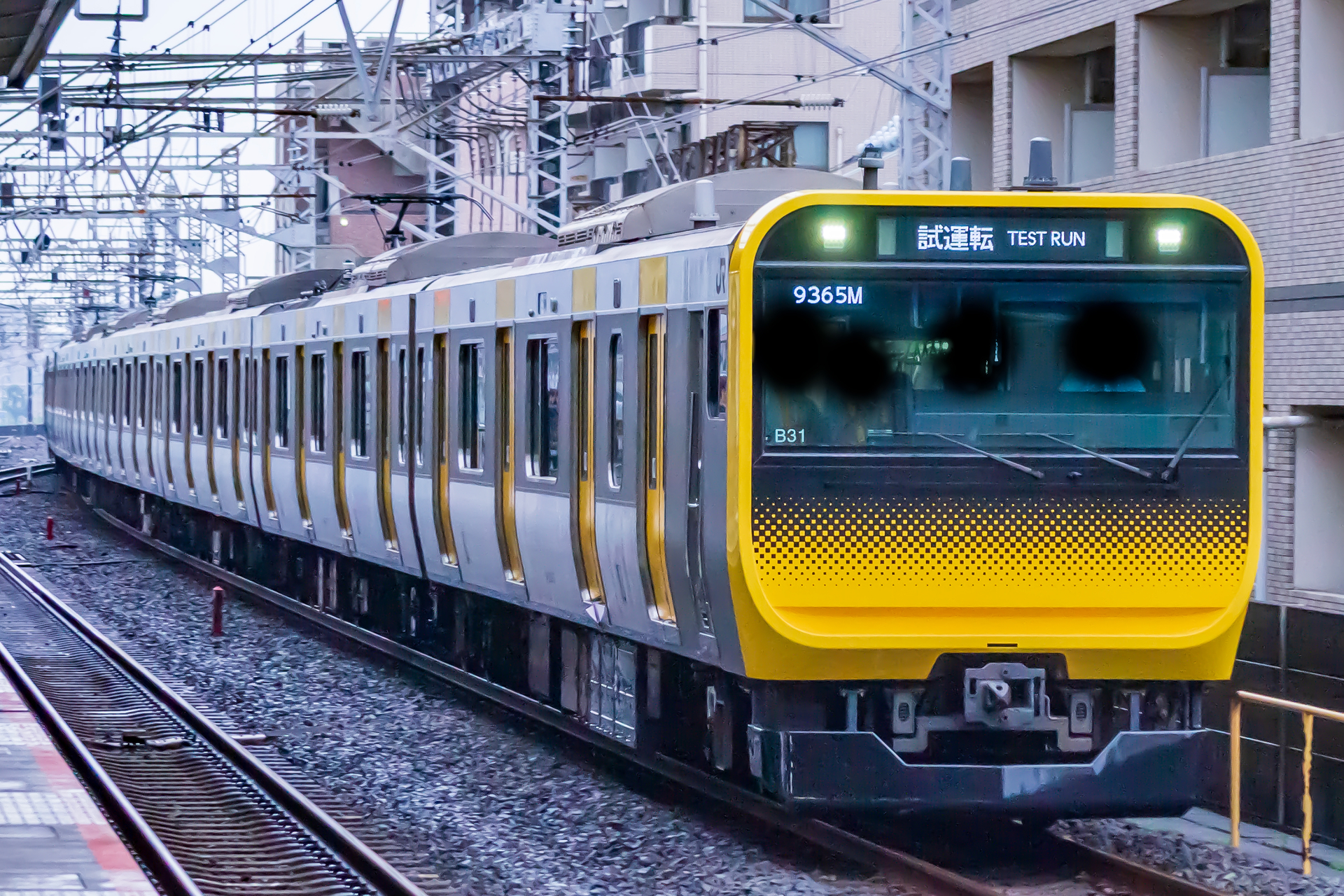 E235系（中央・総武各駅停車）