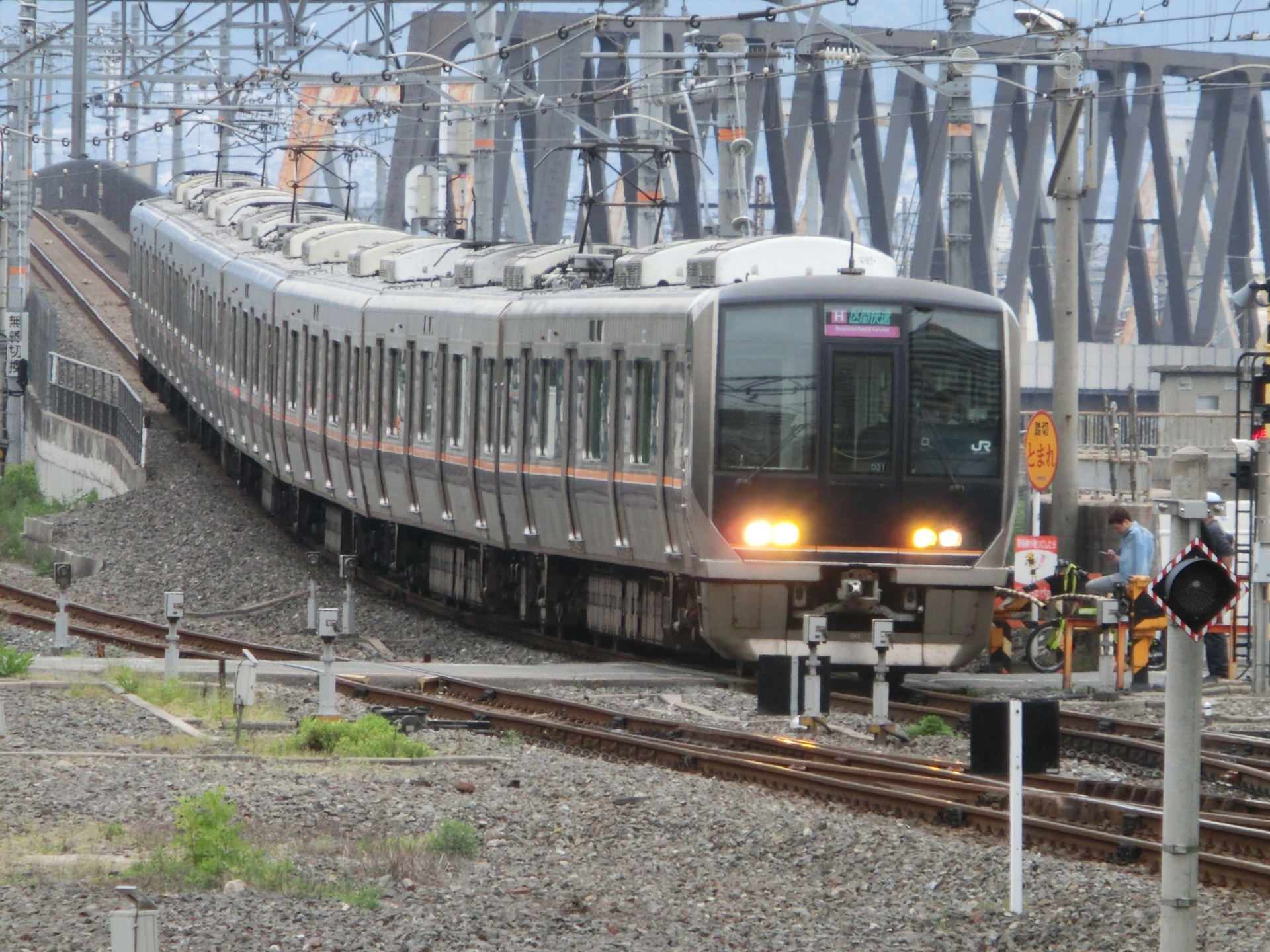 JR東西線片町線で使用されるJR西日本321系